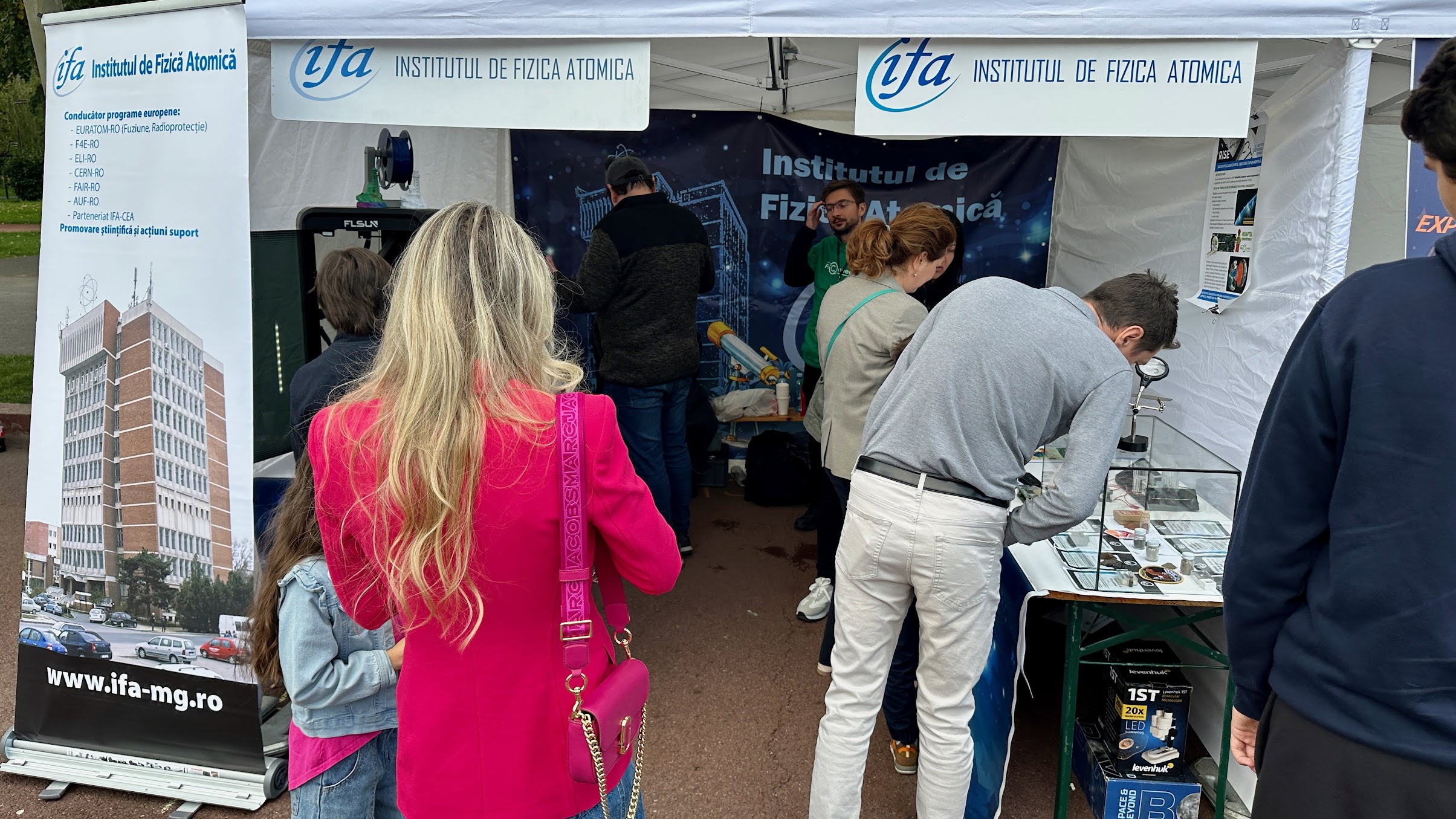 Noaptea Cercetătorilor